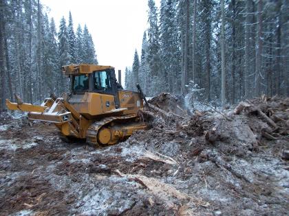 John Deere и "Лузалес" продолжают сотрудничество